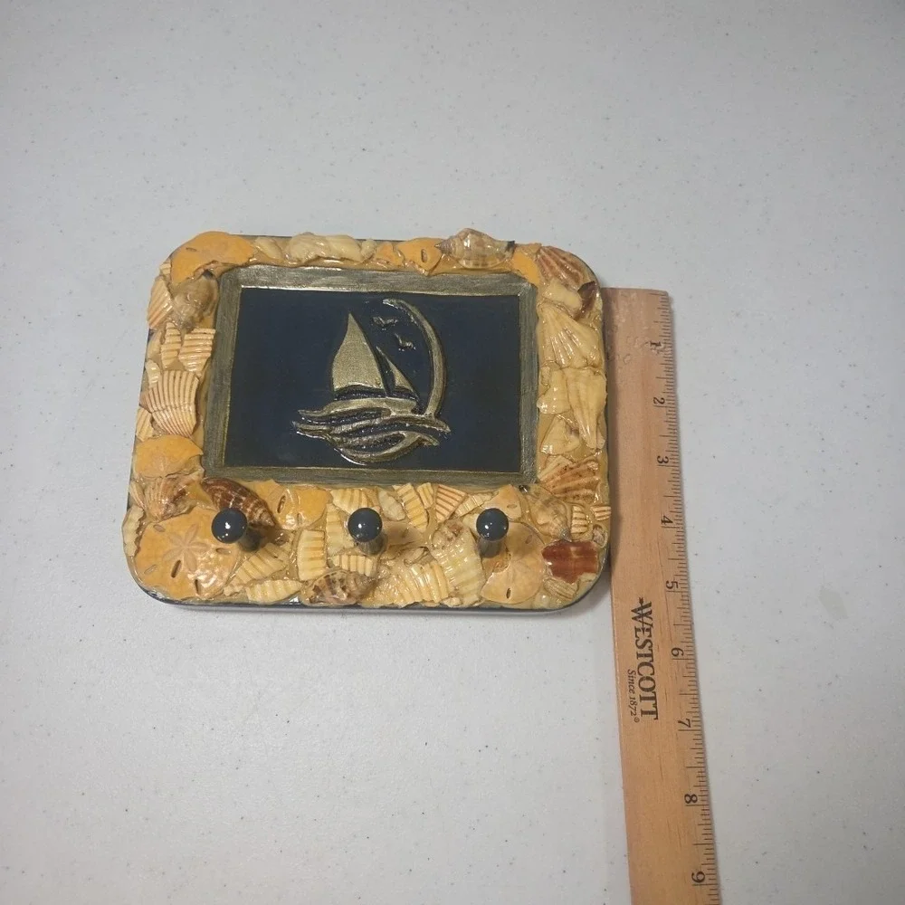 Vintage Epoxy Seashell Sailboat Key Holder Kandu Krafts 3D Textured Beach Ocean